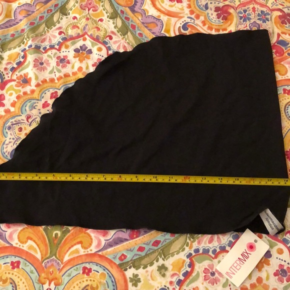 Black swim wrap with gold beads - Picture 6 of 8